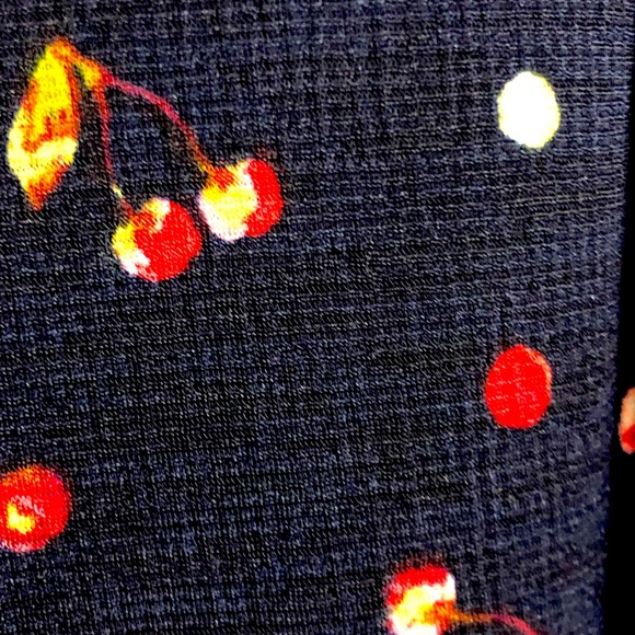 LC Lauren Conrad dress with ruched v-neck and ruched sleeve detail - Picture 2 of 4